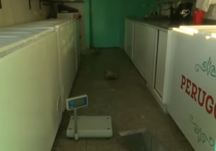 Robaron otra vez una heladería