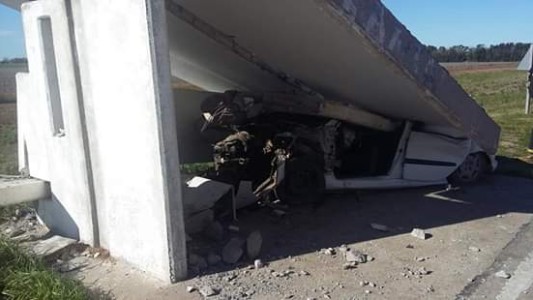 Un hombre murió al chocar contra una garita en la Ruta 19