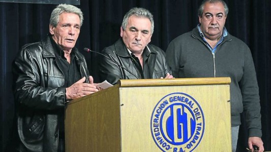 El Gobierno recibe a la cúpula de la CGT