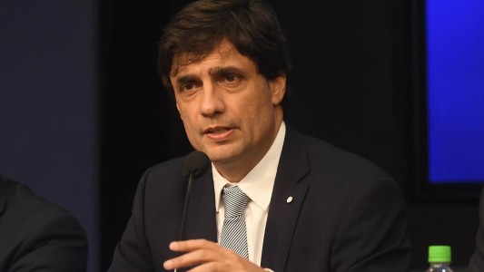 Lacunza presentará el proyecto de presupuesto 2020 en el Congreso