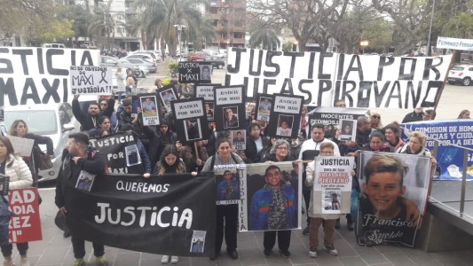 Nueva marcha a la Legislatura pidiendo mayor seguridad en Santa Fe