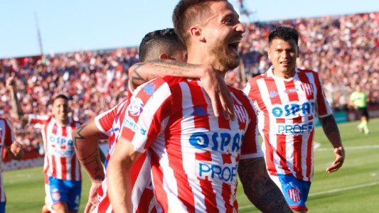 Unión se quedó con el clásico y su gente desató una fiesta rojiblanca