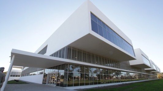 A través de un amparo intentan frenar la migración del nuevo Hospital Iturraspe