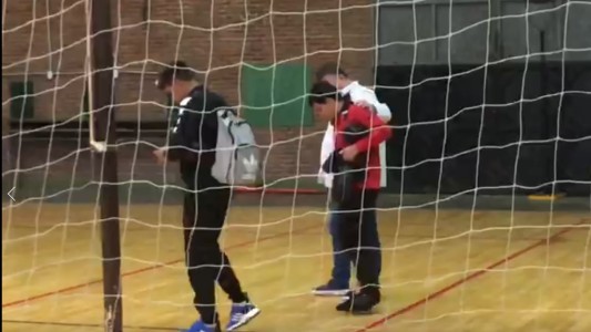 Preocupación en Colón: Así se retiraba el Pulga Rodriguez del estadio