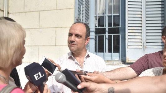 Corral invitó a todos a concurrir a las urnas