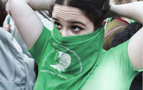 Tiene 19 años y es la legisladora más joven de América Latina