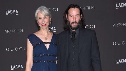 Keanu Reeves presentó a una novia luego de 20 años: quién es la mujer que enamoró al actor