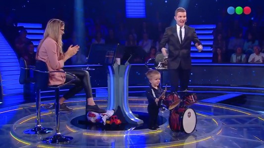 Rafa interpretó la marcha de Colón en Quién quiere ser millonario y se ganó el corazón de todos