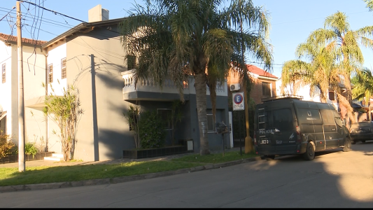 Allanamientos con secuestro de drogas y 8 detenidos