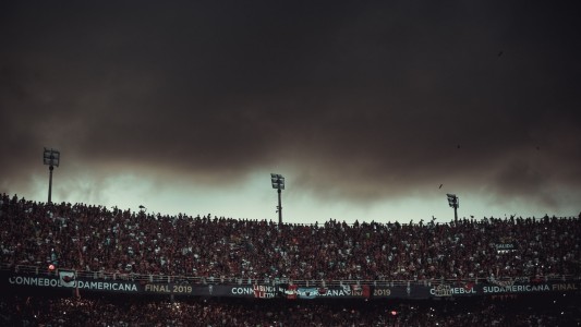 Colón dejó todo pero no alcanzó y cayó en Asunción ante Independiente del Valle