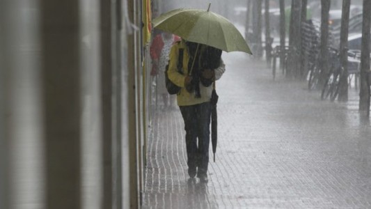 Atentos al clima: Se anuncian fuertes tormentas en la zona