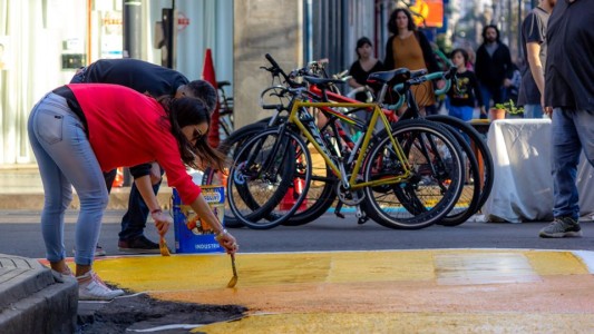 Proponen ir a la escuela en bici