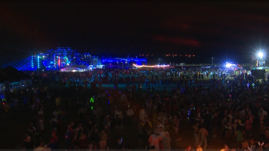 Mas de 50 mil personas vibraron con la fiesta de de los disfraces en Paraná