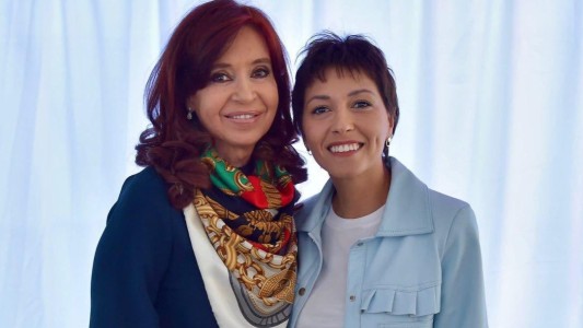 Cristina Kirchner reaparece en público tras las elecciones