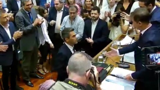 Leandro González es el nuevo presidente del Concejo tras una acalorada jornada