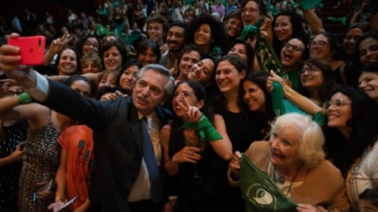 El mensaje de Alberto Fernández a las mujeres: "Ni Una Menos debe ser bandera de toda la sociedad"