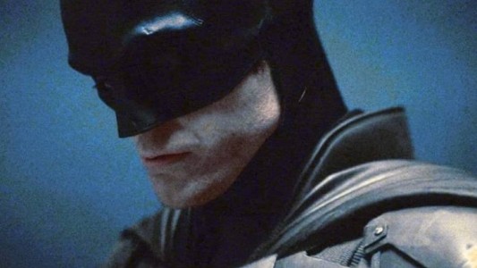 Se filtraron las primeras imágenes del traje y la moto del nuevo Batman