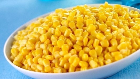 La ANMAT ordenó el retiro de un lote de granos de choclo en lata