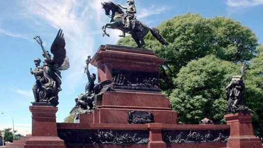 Critican a autoridades de San Juan por errar la fecha de un aniversario