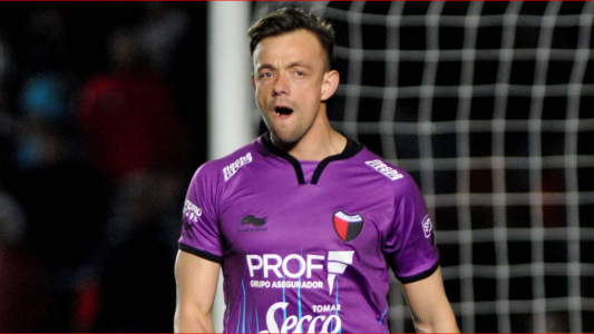 Se lesionó Burián y es duda para el partido con Talleres