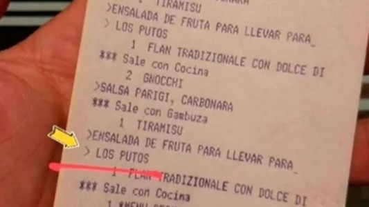 La respuesta del restaurante del ticket homofóbico