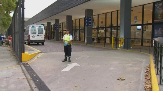 Coronavirus: preocupación por un crucero varado en Buenos Aires