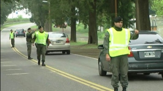 Fin de semana largo: "no es un delito transitar" pero habrá "retenes" en rutas