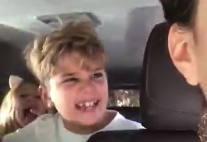 Cuarentena sin tarea: el nene que se queja por los excesivos ejercicios escolares