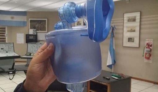 Ingenieros buscan "ambus" para desarrollar prototipo de dispositivos gratuitos de ventilación manual