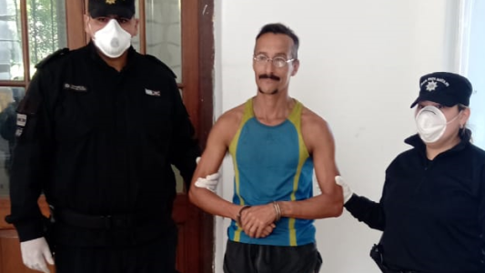 Por desobediencia a la autoridad imputaron al hombre que salió a correr por la Costanera