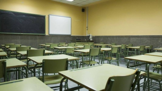 El gobierno nacional estaría evaluando extender el período sin clases en el país