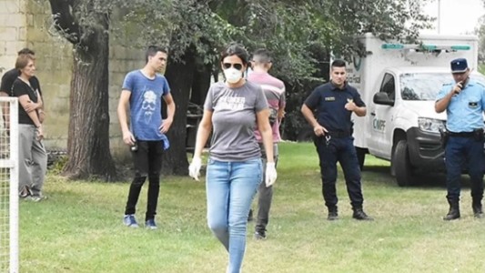 Coronavirus: lo denunciaron por no cumplir la cuarentena pero quedó detenido por asesinar a un vecino