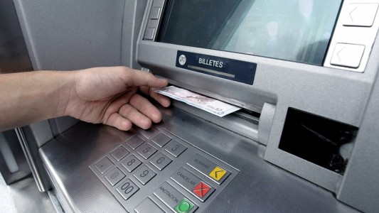Se podrá retirar dinero del cajero automático sin tarjeta de débito