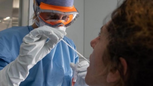 La prevalencia de muertes de varones sobre mujeres por Covid-19, aún sin respuesta científica