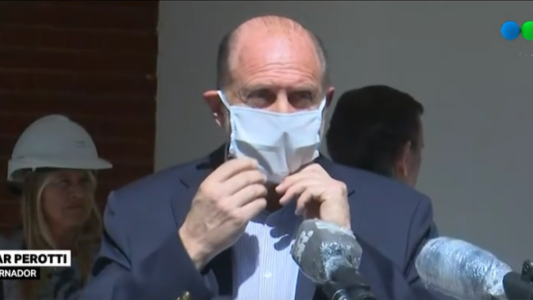 Perotti: "El uso del barbijo es una instancia de protección que suma"