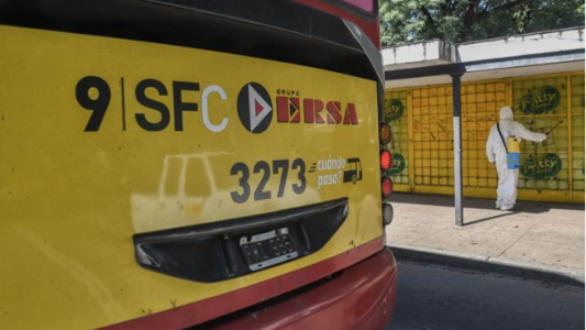 La municipalidad continúa con la desinfección en las unidades de transporte público