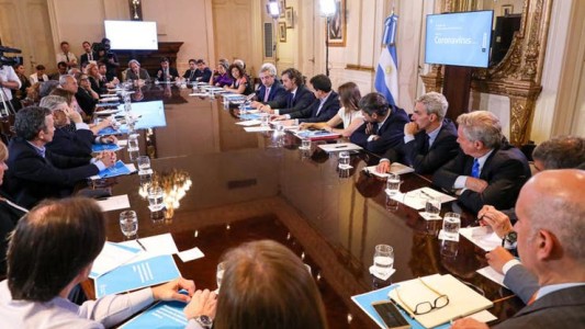 Asesor de Presidencia: "No creo que la cuarentena tenga que seguir hasta mitad de año"