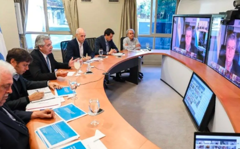 Reunión de Alberto con especialistas para definir la extensión de la cuarentena