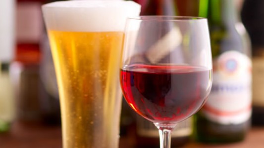 Coronavirus: se disparó la compra de bebidas alcohólicas en el mundo por la cuarentena