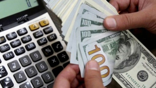 Senadores opositores rechazan impuesto a la riqueza por considerarlo un ataque