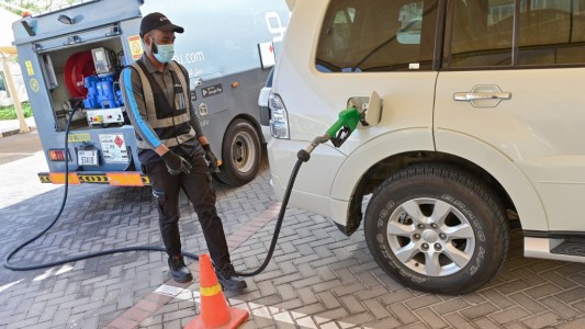 Nafta a domicilio y máquinas para hacer ejercicios: delivery de lujo en la pandemia