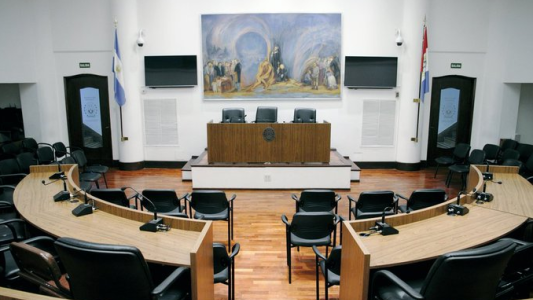 Con restricciones vuelve a sesionar hoy el Concejo Municipal