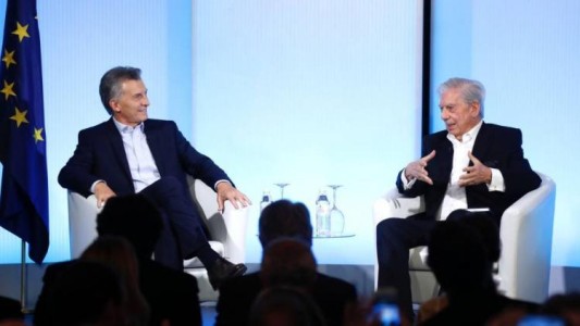 Macri firmó un documento que alerta sobre el avance del populismo