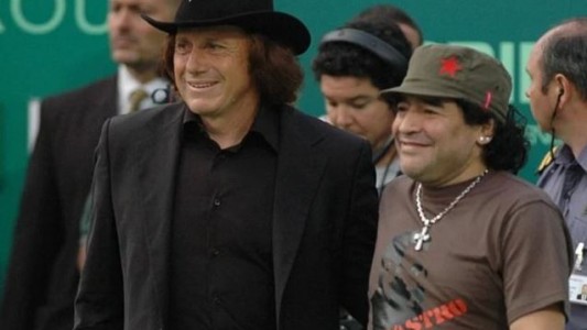 Guillermo Vilas recibió un mensaje de apoyo de Maradona
