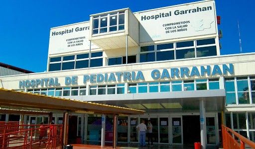 Un bebé de 6 meses y un niño de tres años, los primeros casos de coronavirus en el Garrahan