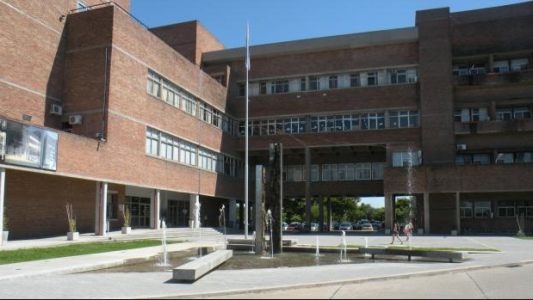 Estudiantes universitarios piden que se tomen exámenes de manera virtual