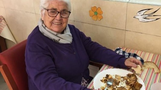 Fábregas contó que su bisabuela de 95 años superó el coronavirus