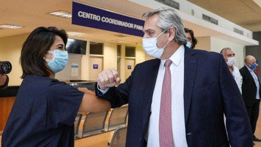 Alberto Fernández recorrió un nuevo hospital que atenderá casos de coronavirus