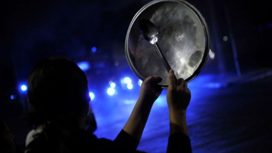 Bocinazos y cacerolas en Ángel Gallardo por la falta de seguridad