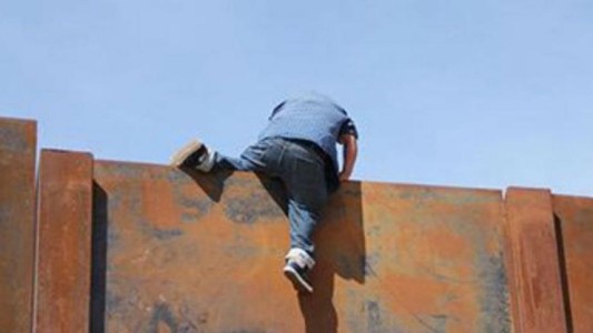 Detenido por ingresar a la sede de una vecinal en Santo Tomé